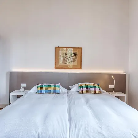 Guest house By @ Locarno Muralto
