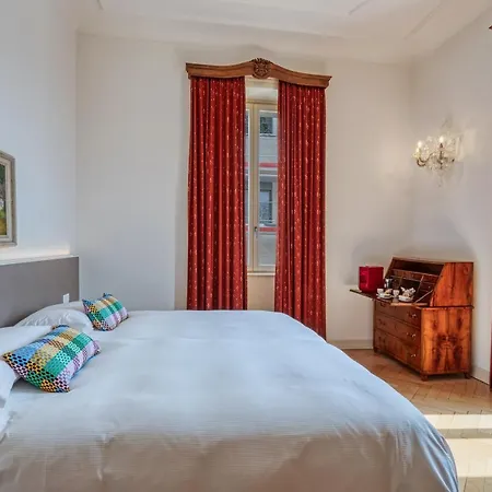 Guest house By @ Locarno *